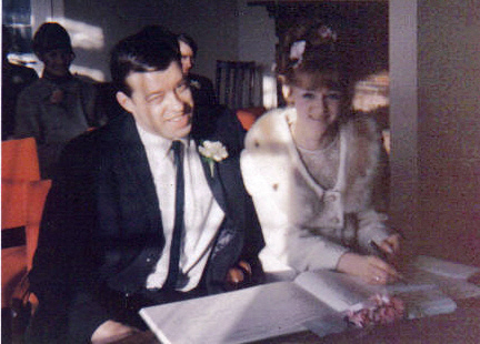 wedding_day_dec_1968-b.jpg